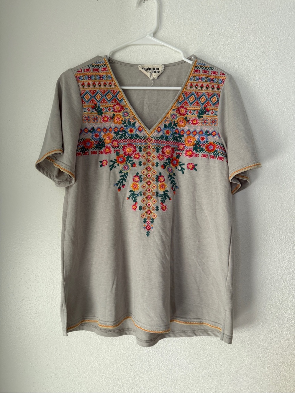 Savanna Jane Womens Gray Embroidered Floral V-Neck Short Sleeve Top M